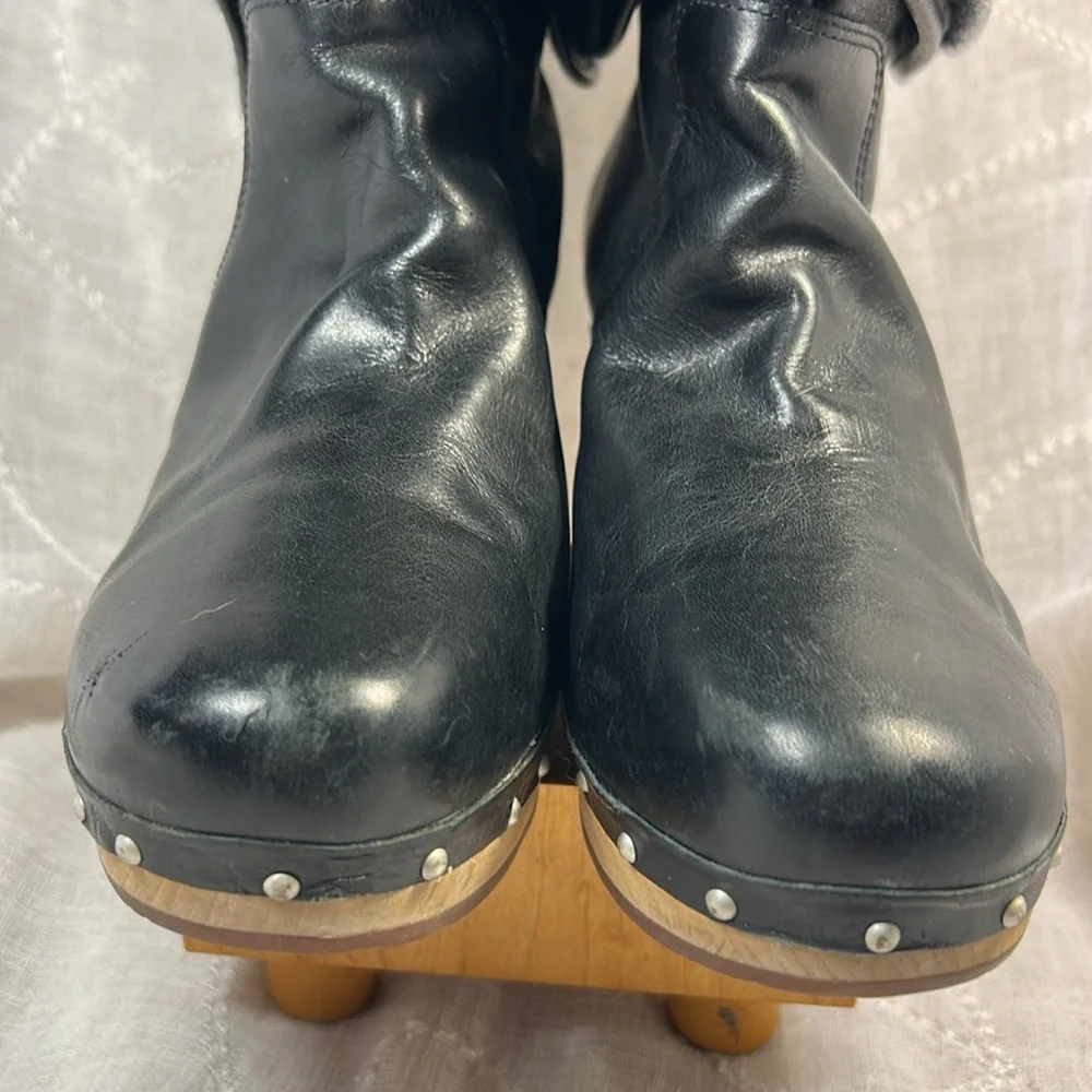 UGG leather and wooden clog ankle boot